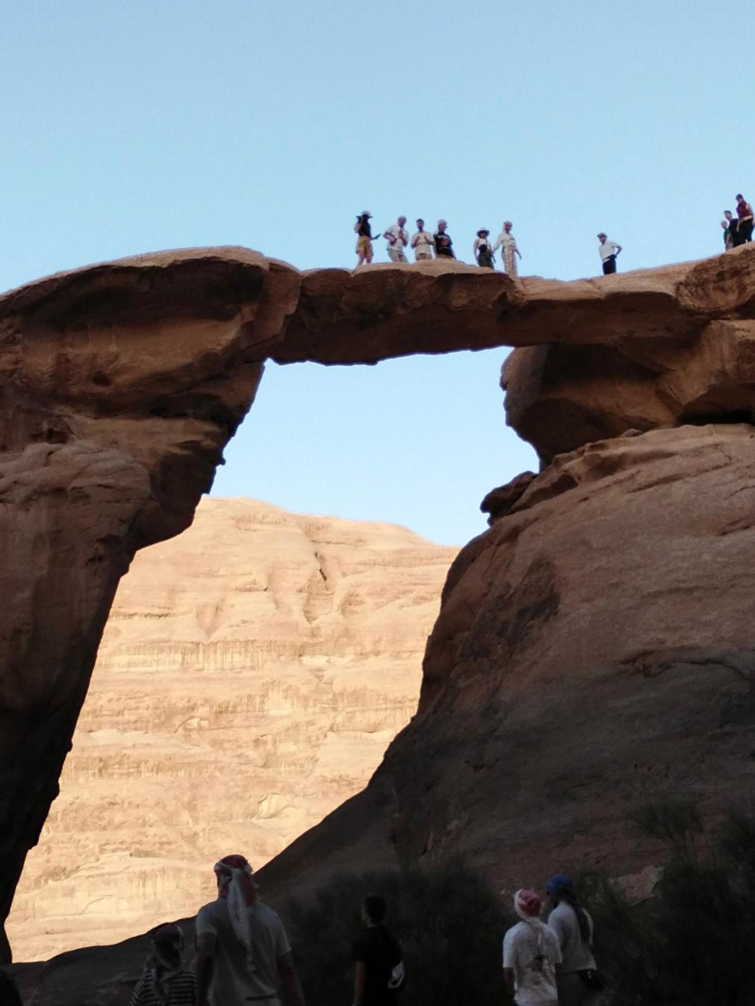Black Irish Camp And Tours Wadi Rum Exterior photo